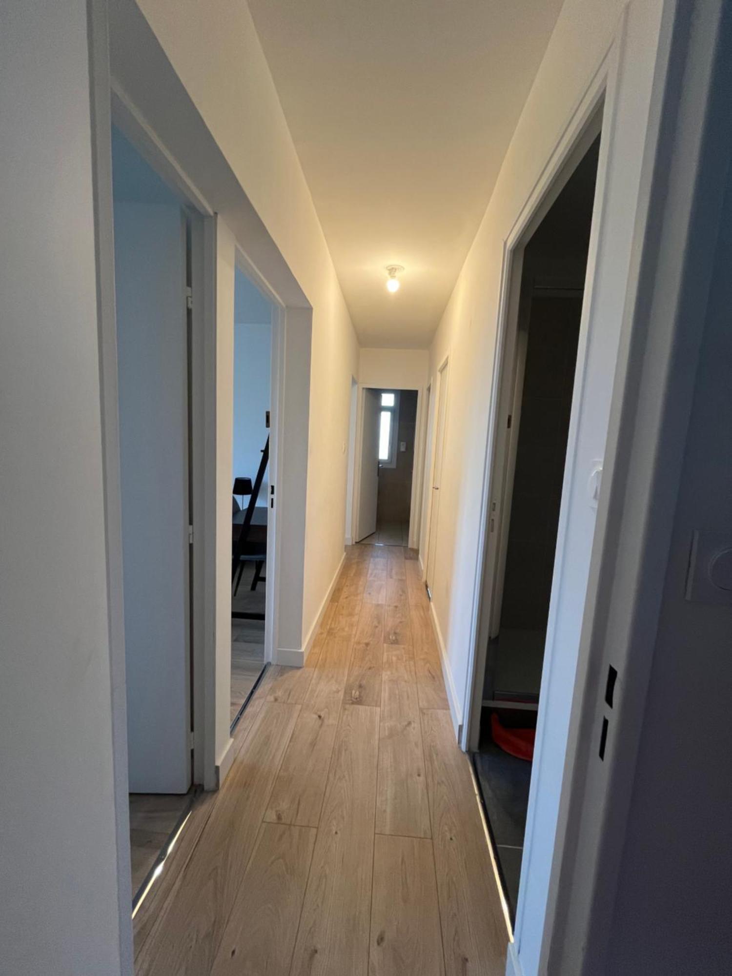 Skyview Appartement 4 Chambres Valence  Exterior photo